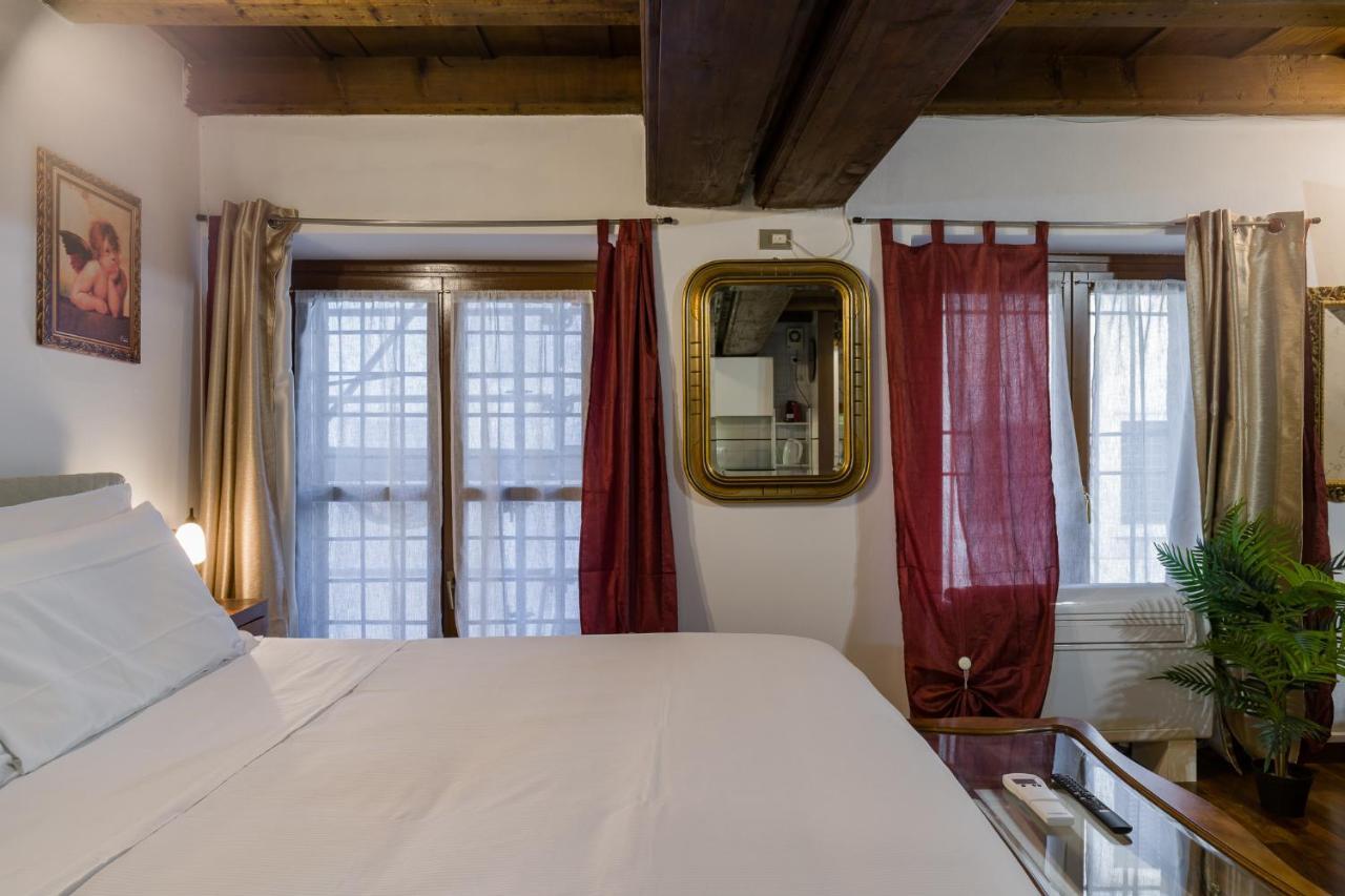Ferienwohnung Leoncin D'Oro Verona Exterior foto